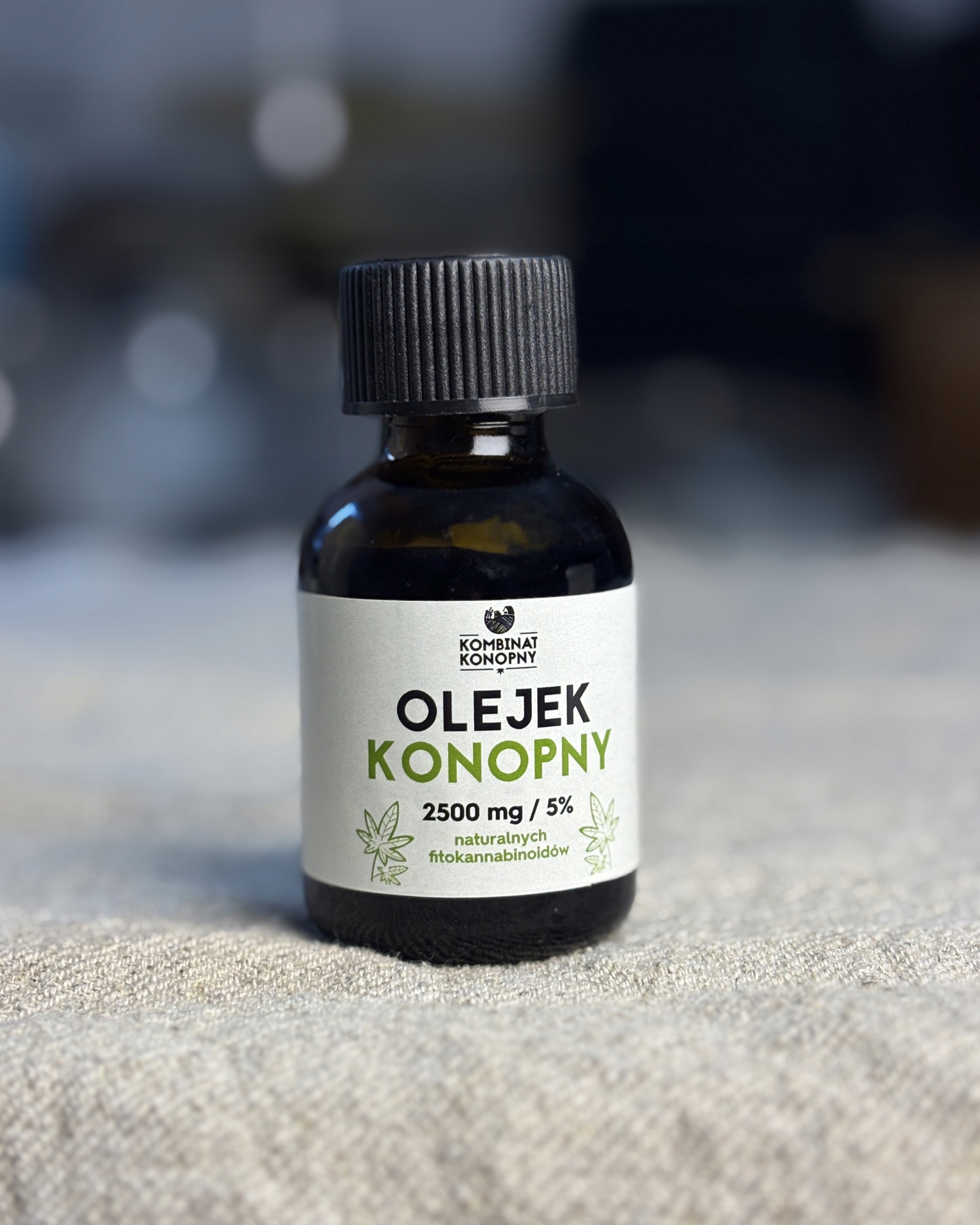 Olejek konopny 2500 mg 50 ml Kombinat Konopny 5% fitokannabinoidów
